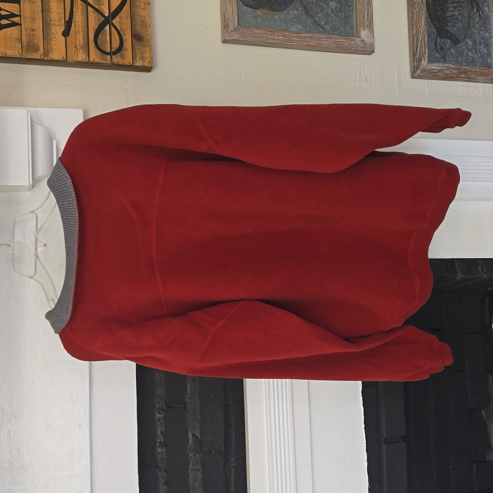 Tommy Bahama long sleeve sweater - Picture 10 of 10